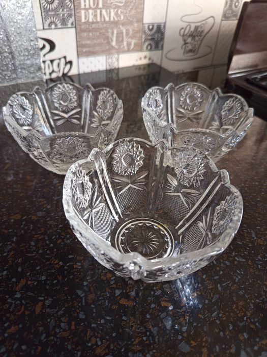 Продам посуду (НОВАЯ).