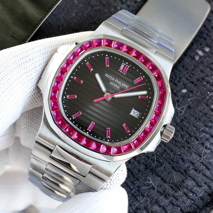 Мъжки Patek Philippe Nautilus Ruby Bezel с автоматичен механизъм