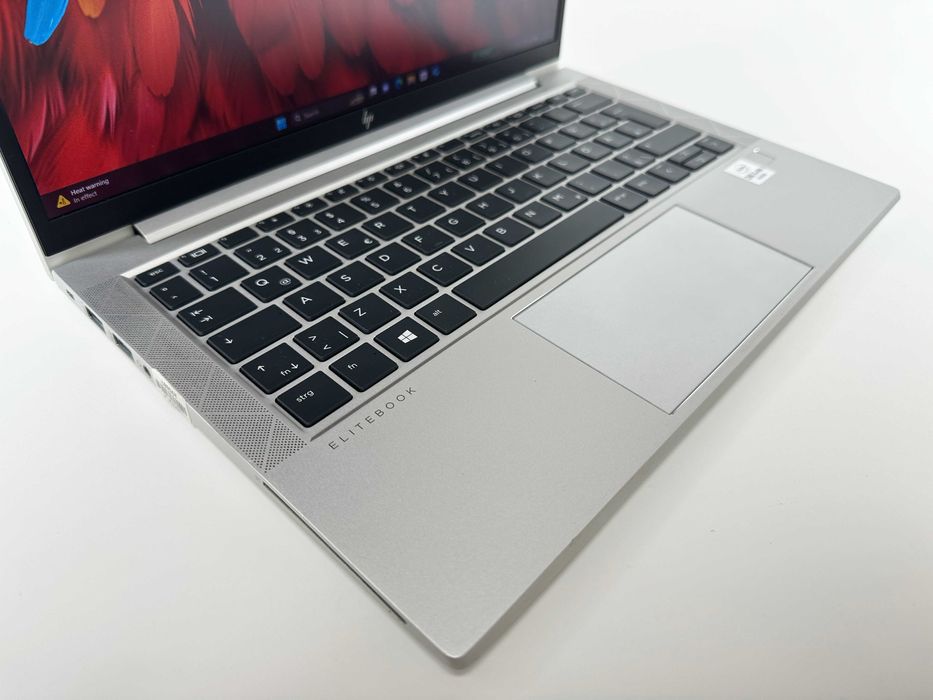 Laptop HP Elitebook Intel i5-10210U 8 gb ram 128 gb ssd  Ecran 13 inch Full HD Design slim metalic Windows 11 Factura si Garantie 1 an