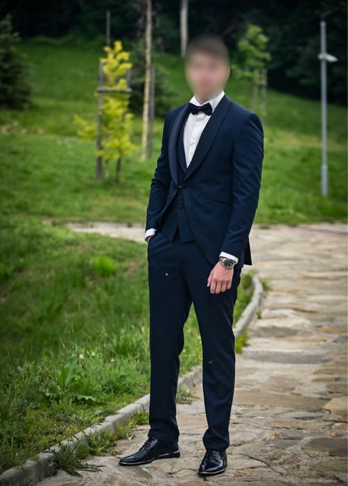 Абитуриентски костюм от 3 части