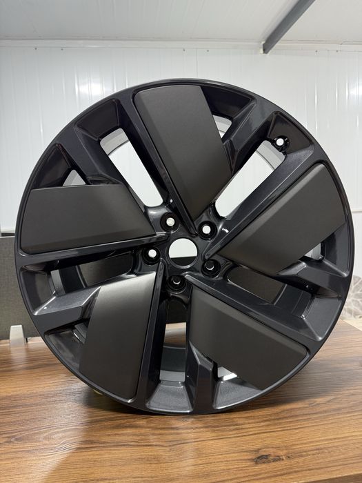 Диски R21 для Lixiang L9 / L8 / L7 — Стиль и Аэродинамика (Новые)