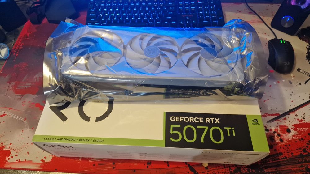 GIGABYTE GeForce RTX 5070 Ti Aero OC 16GB