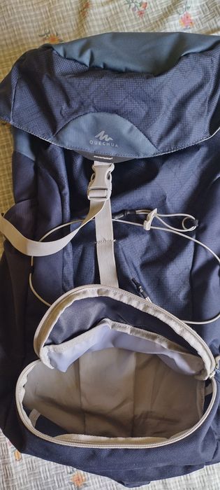 Туристическа раница Куечуа/Quechua MH100 40 л.