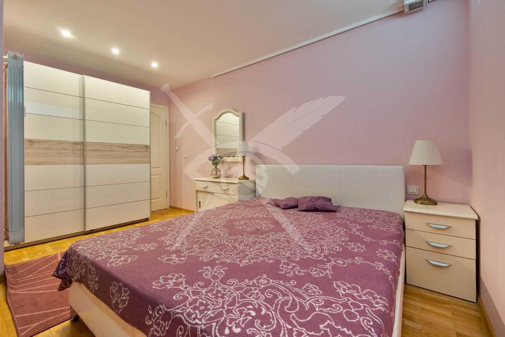 Продава се Тристаен апартамент в София, Изгрев - 90 кв.м за 3300 €/кв.м - Снимка #5