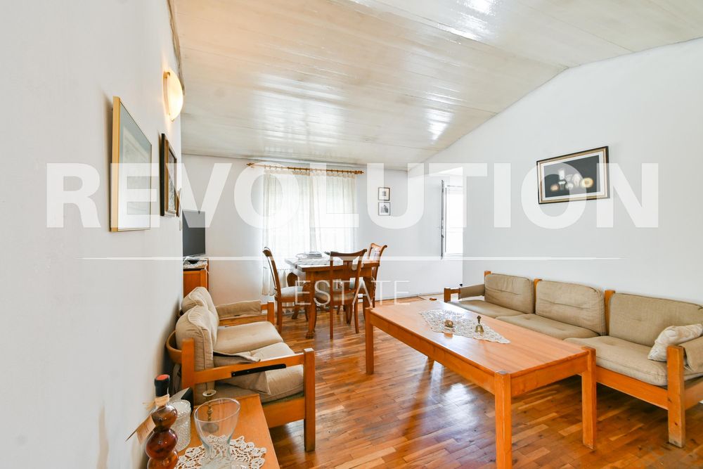 Продава се Тристаен апартамент в София, Докторски паметник - 70 кв.м за 4500 €/кв.м - Снимка #4