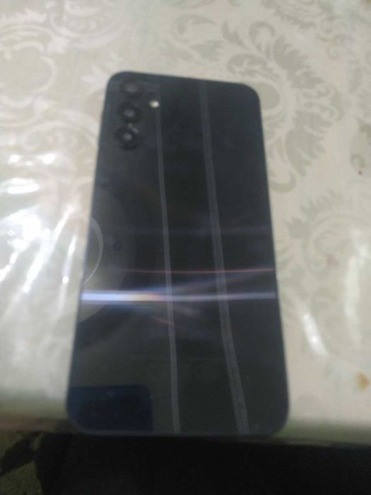 Samsung a24 sotiladi holati idiyal 2 oy boldi oganimga