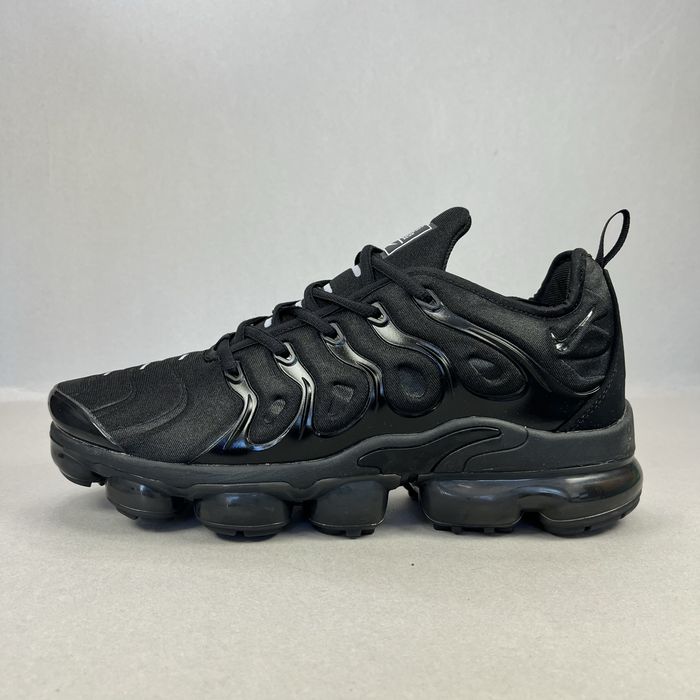 Nike Vapormax Plus "Triple Black"! НОВИ!