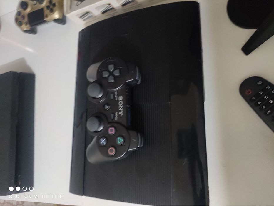 playstation 4- 4slim- 4 pro