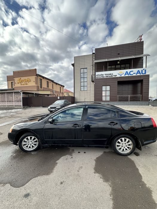 Машина в обмен Митсибуси галант9