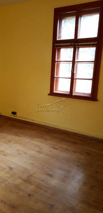 Етаж от къща под наем в кв. Център! 71898747