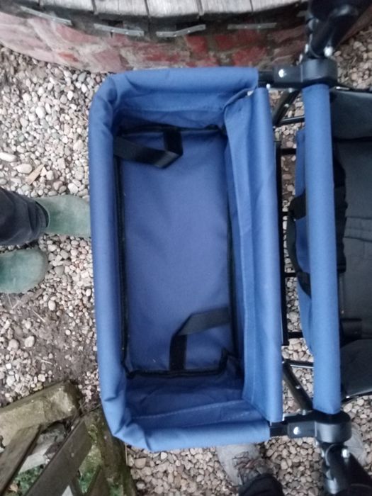 Количка за две деца или багаж