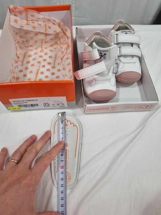 Adidasi pantofi Biomecanics marimea 22