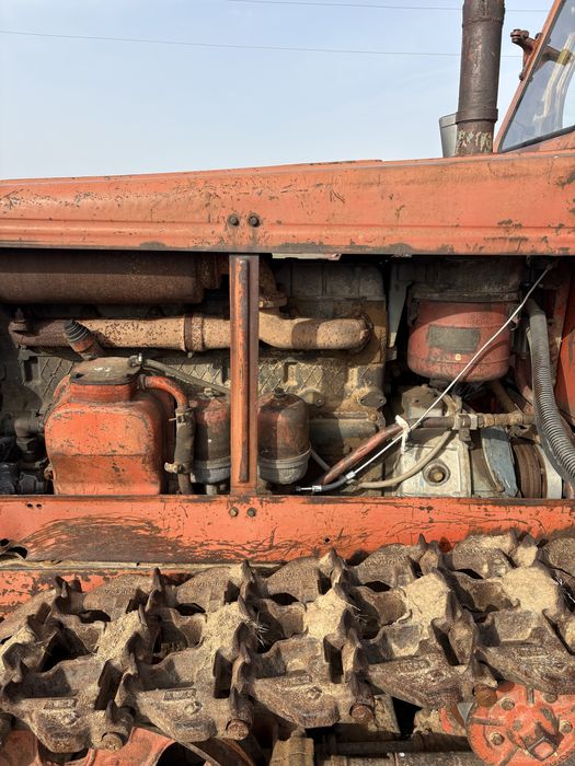 Продается Алтаец т4. С плугом