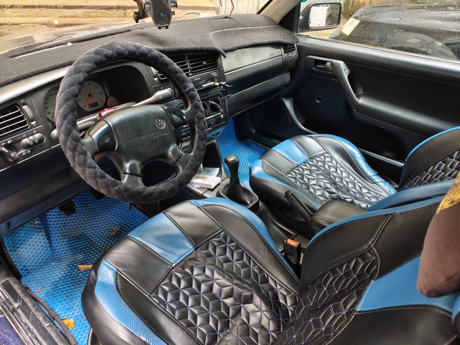 Volkswagen Golf 1 6