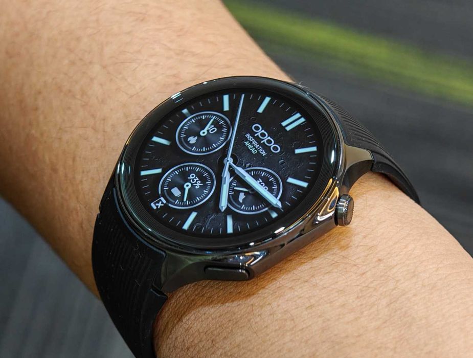 Часовник Oppo Watch X