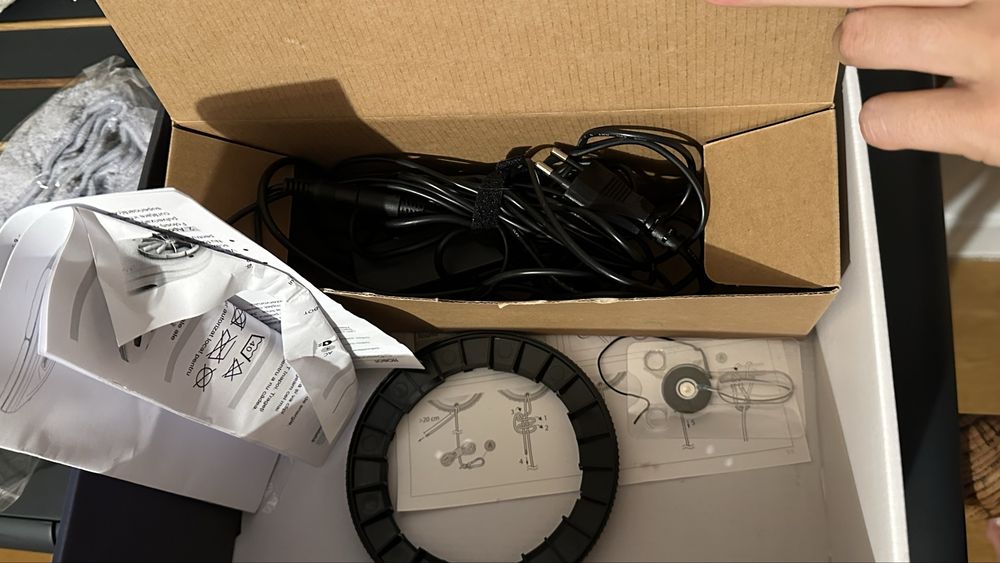 Robot curatare geamuri cu pulverizator HOBOT 388, UPS incorporat