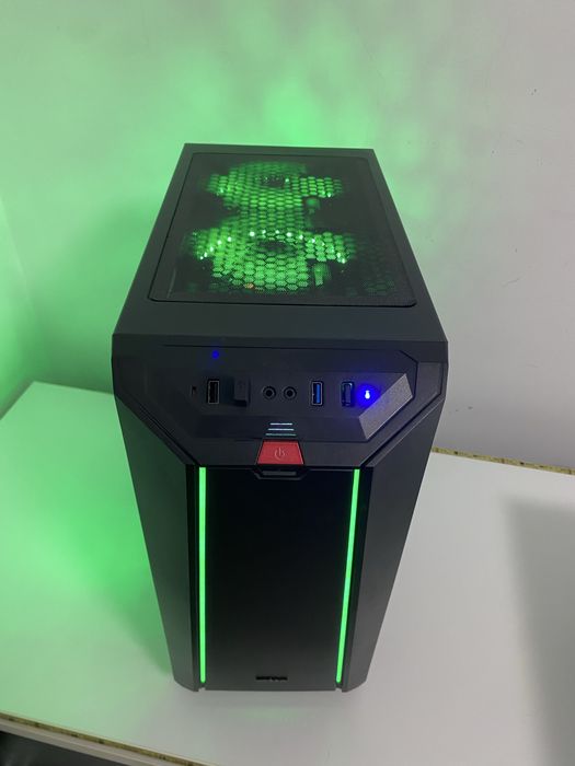 PC gaming –  Intel i5-13400F / RTX 4060 Gigabyte / 16GB RAM / SSD 1TB NVMe