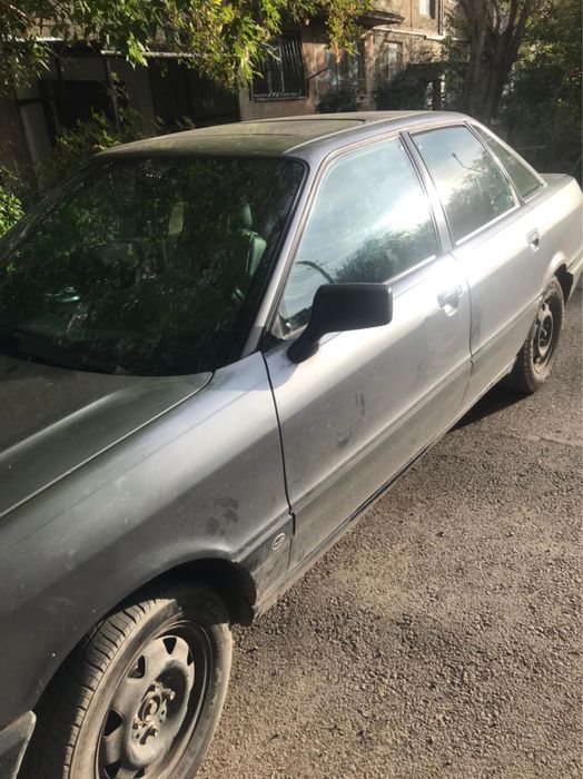 Продается ауди 80