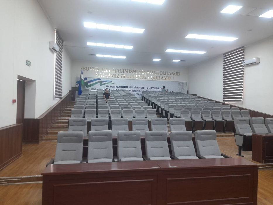 Кресло стул для активного зала