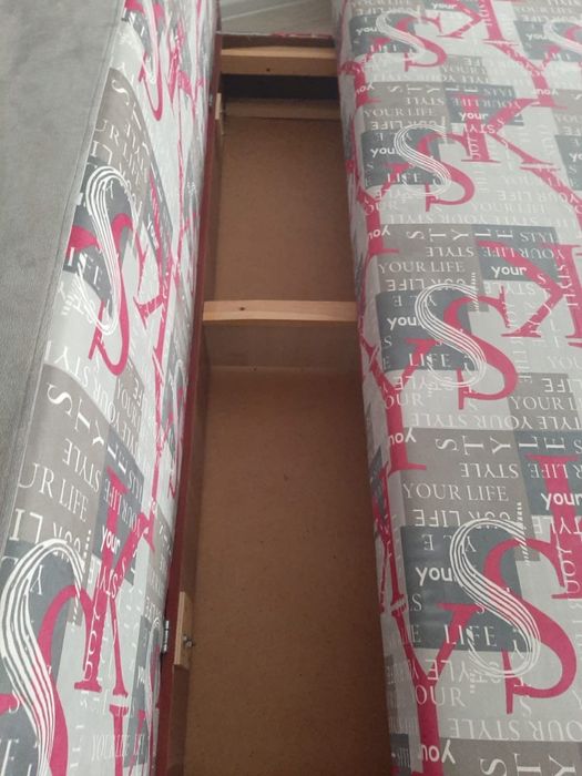 Диван в хорошем состоянии