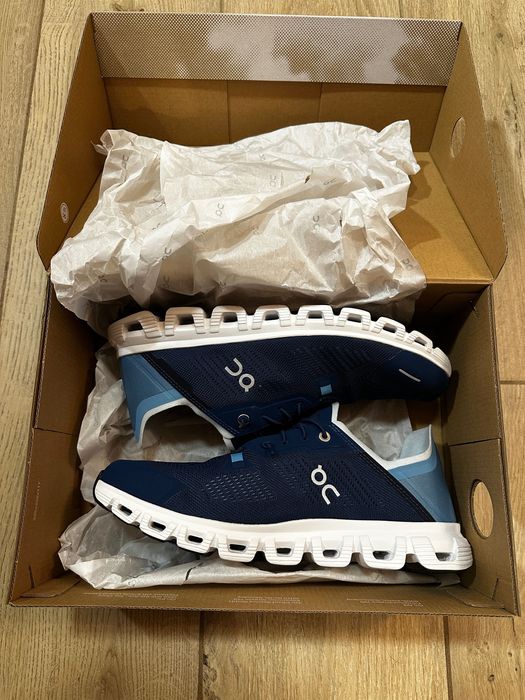 On Cloud 6 Coast маратонки чисто нови