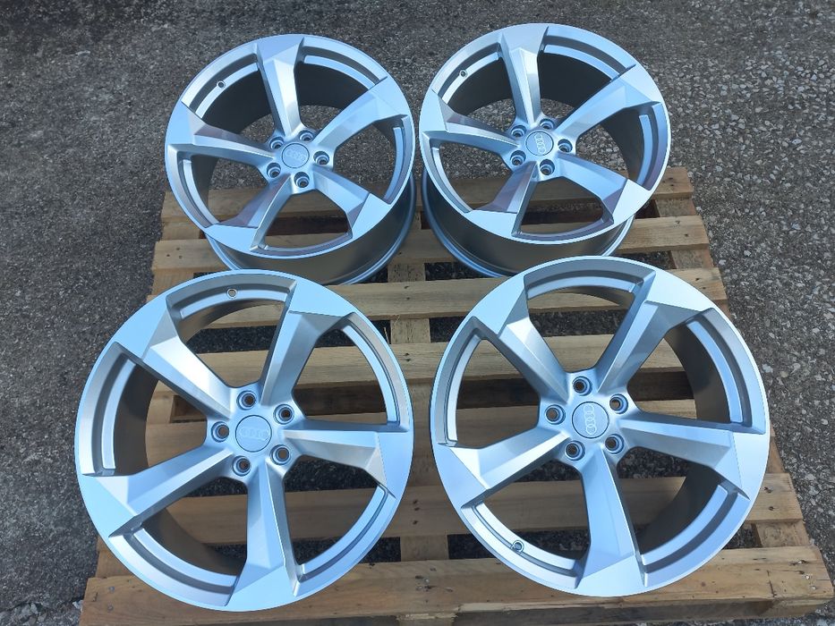19.Audi Rotor27  S.line 9.0j et30   A4 A6 A7 A8 Q3 Q5 Чисто Нови

Нови