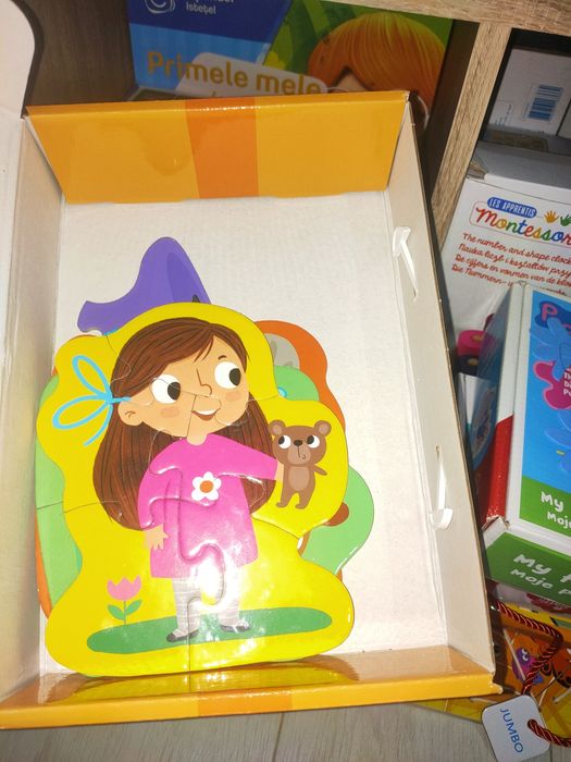 Lot puzzle.Baby puzzle