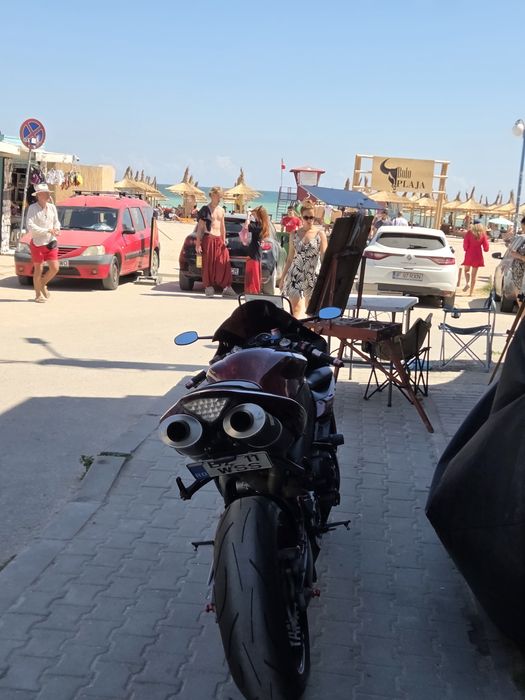 Yamaha R1, proprietar de peste 10ani