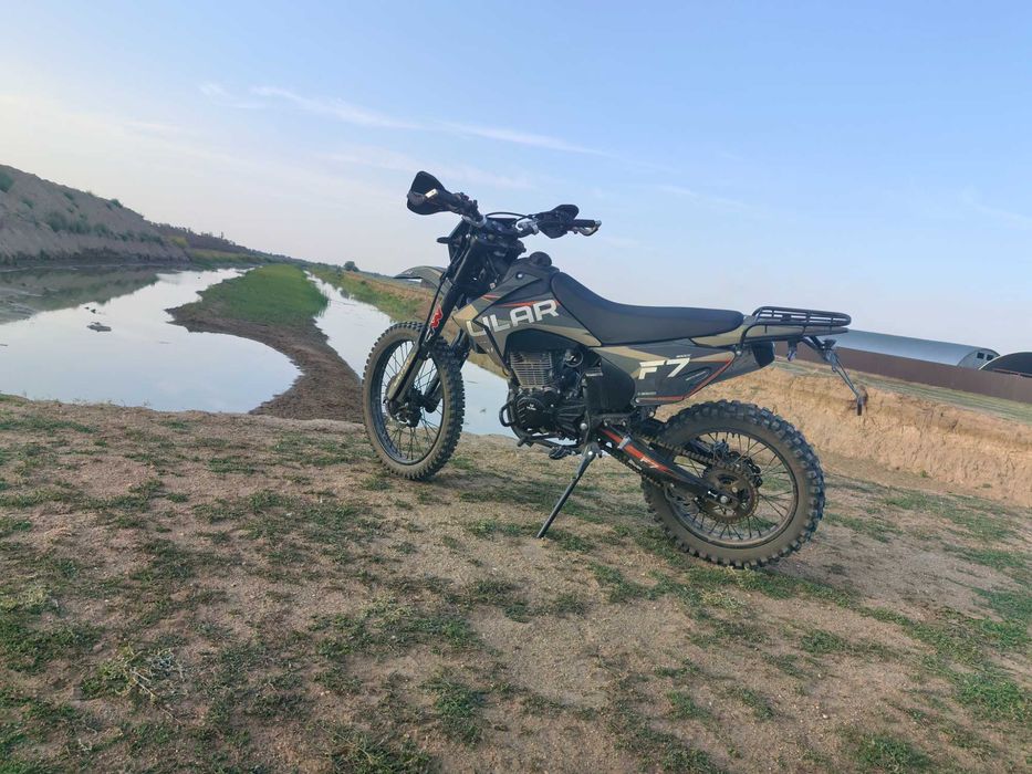 Продам мотоцикл улар F7 про