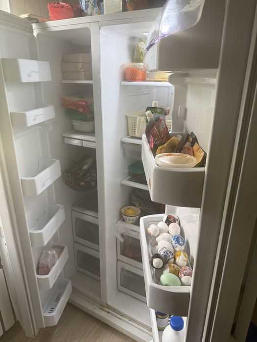 Холодильник двухдверный