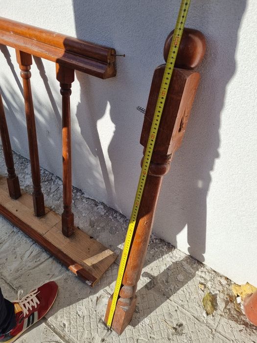 Balustrada din lemn pentru scara interioara