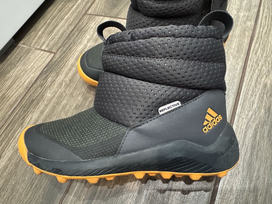 Детски боти/зимни обувки adidas RAPIDASNOW номер 32