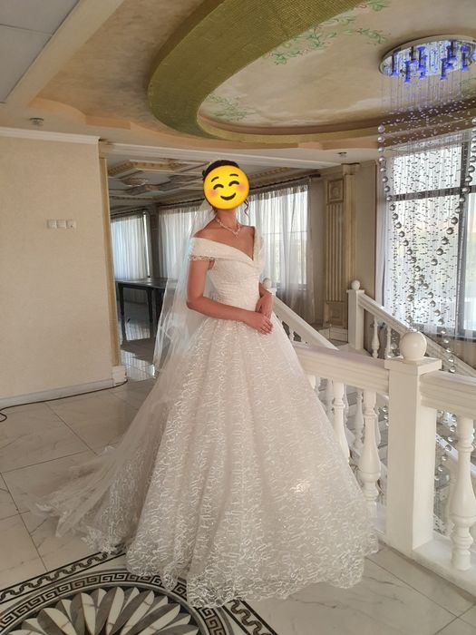 Продаётся свадебное платье СРОЧНО