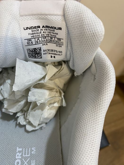 Кроссовки оригинальные новые under armour