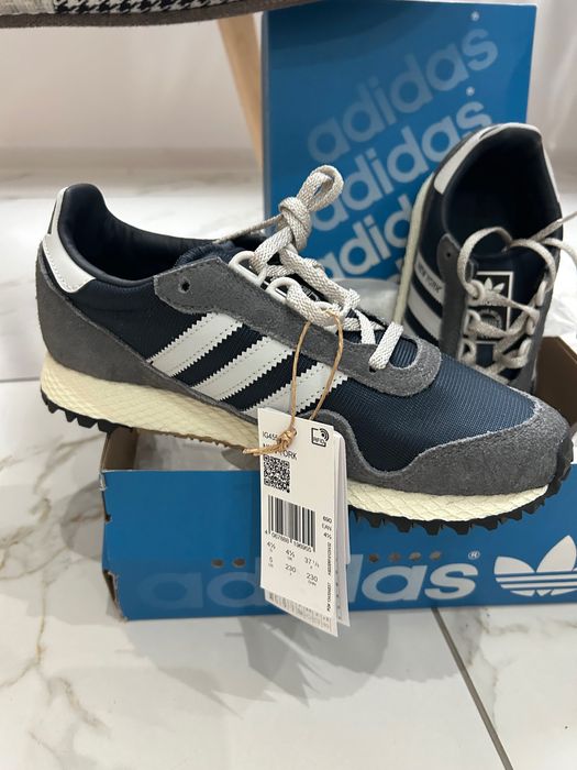 Adidas маратонки