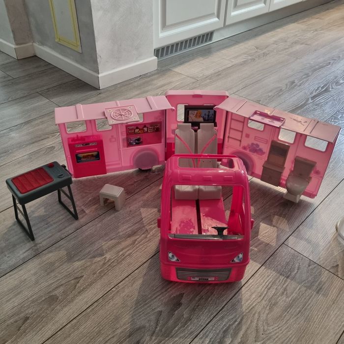 Rulota pentru papusi Barbie