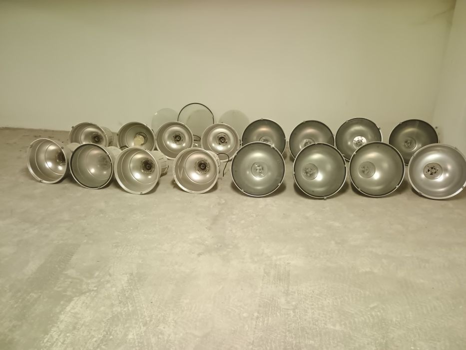 Осветителни тела  18.бр. 360лв.