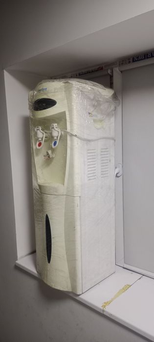 Кулер напольный новый