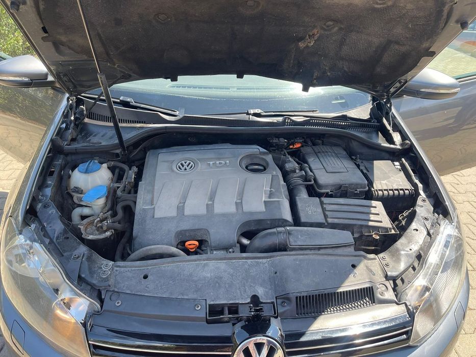 Vând VW Golf VI  2012