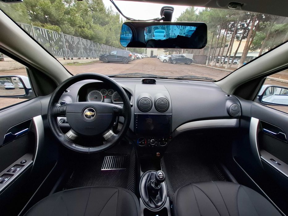 Ассалому алайкум. Нексия-3 3-позиция механика тоза автомобил сотилади.