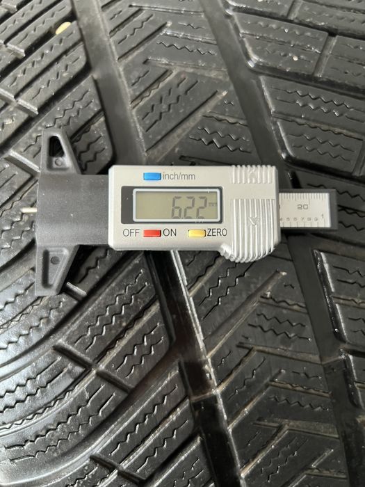 255 45 R19 Michelin Pilot Alpin