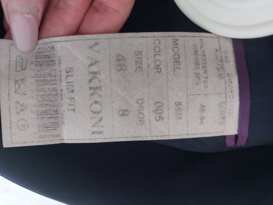 Продам костюм мужской