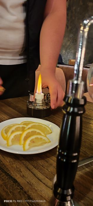 Обучение официантов фокусам в Алматы.