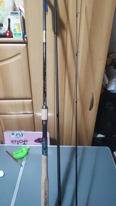 Se vinde lanseta  colmic de plută colmic extima 420 ,25 g