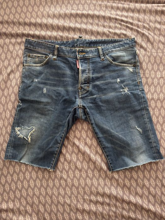 Blugi scurti DSQUARED2