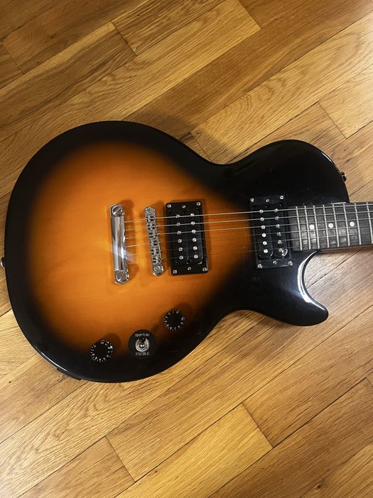 Нова електрическа китара Epiphone Les Paul special II