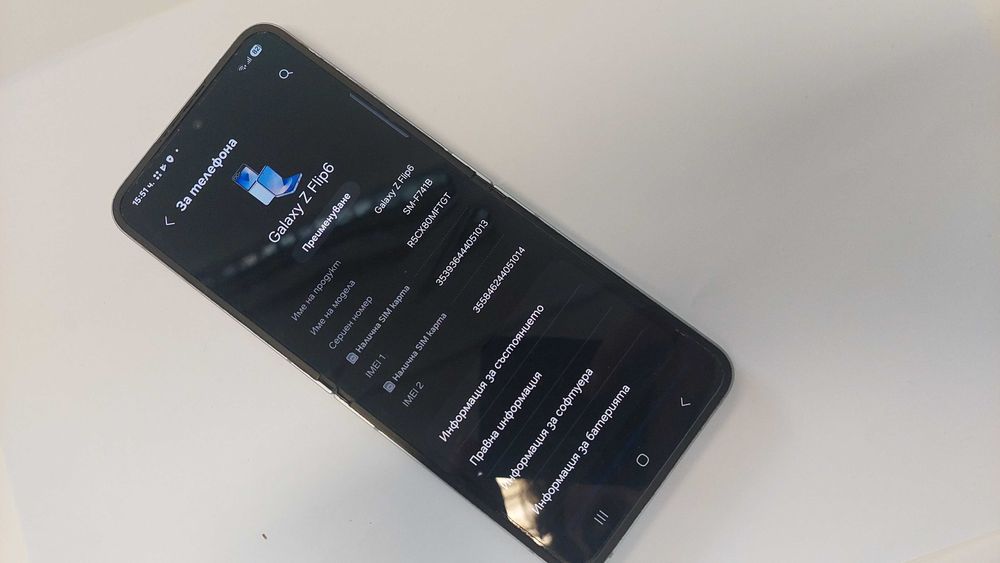 Samsung Z flip 6, 256gb, SM-F41B - ПЕРФЕКТЕН*