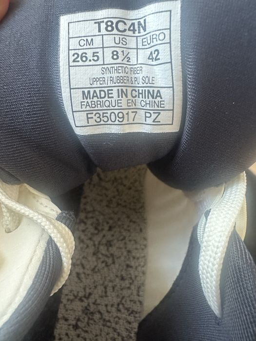 Кроссовки ASICS новые