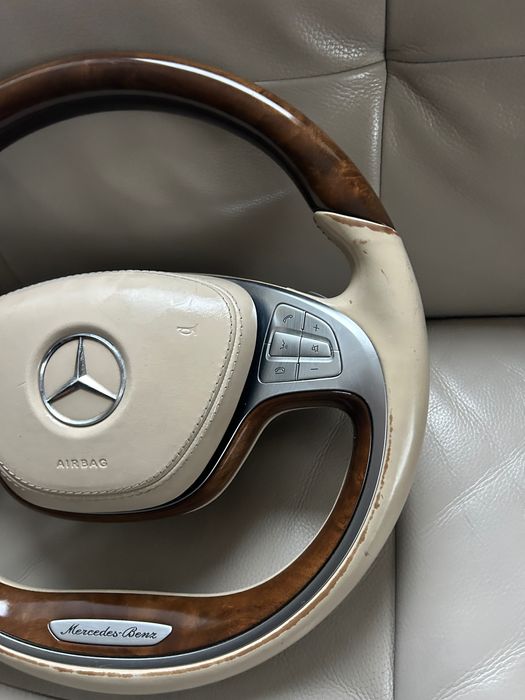 Махагонов волан Мерцедес W222 С-клас ,S-class Mercedes