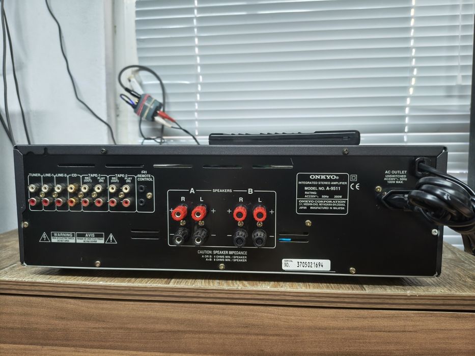 Усилвател ONKYO A-9511 с дистанционно